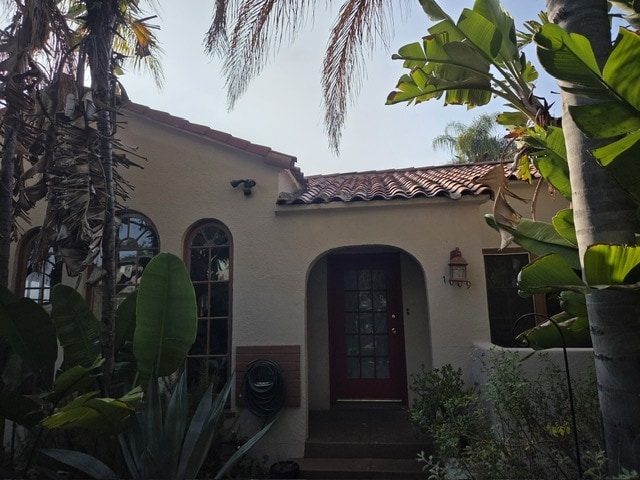 Building Photo - 1009 Havenhurst Dr