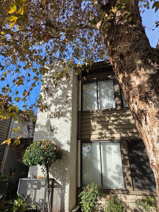 Photo - 15511 Sherman Way Unit 11