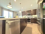 Photo - Beautiful 3 Bedroom in Private Community House