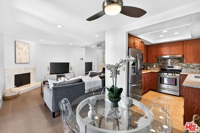 Photo - 848 Lincoln Blvd Unit N