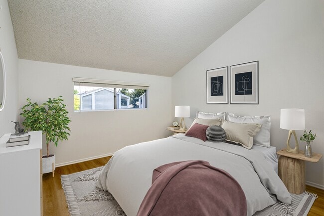 Photo - Rancho Vista