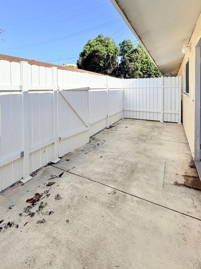 Building Photo - 3325 Porter Ln Unit 3325