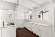 Photo - 610 W Glen Lyn Dr House