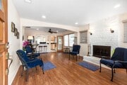 Photo - Warm & Inviting West Hills Home with Brigh...