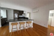Photo - 856 S Gramercy Pl