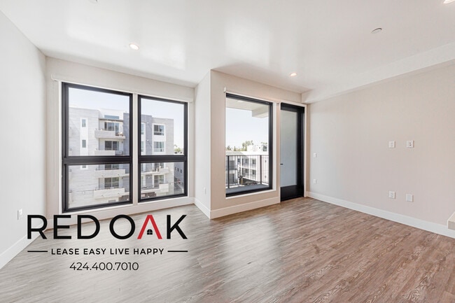 Building Photo - 5550 Bonner Ave Unit 412