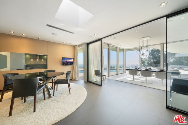 Photo - 1610 Carla Ridge