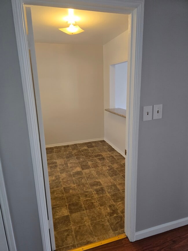 Photo - 8927 Reading Ave Unit 8927 Reading Ave