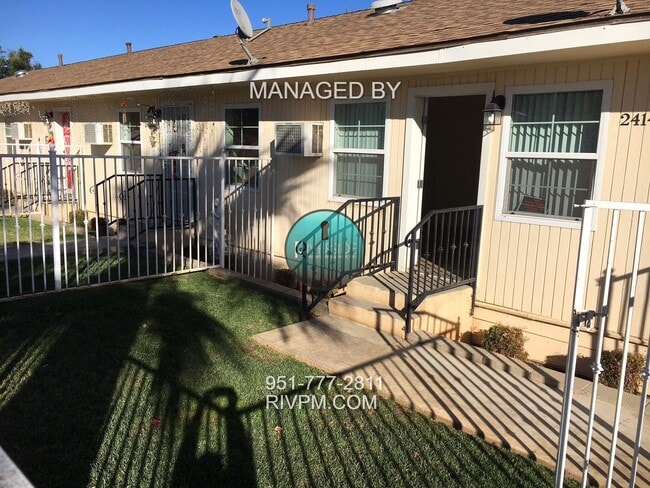 Photo - 24140 Atwood Ave Unit 24140