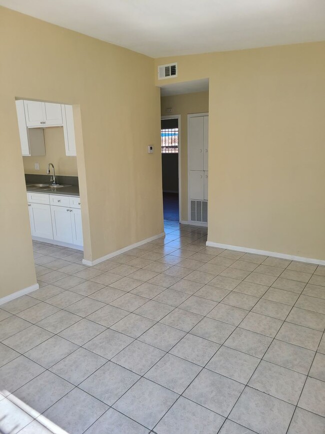 Photo - Bennett#2 Unit A