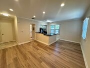 Photo - Dickens Court Apartments