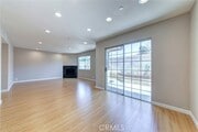Photo - 604 W Wilson Ave Townhome