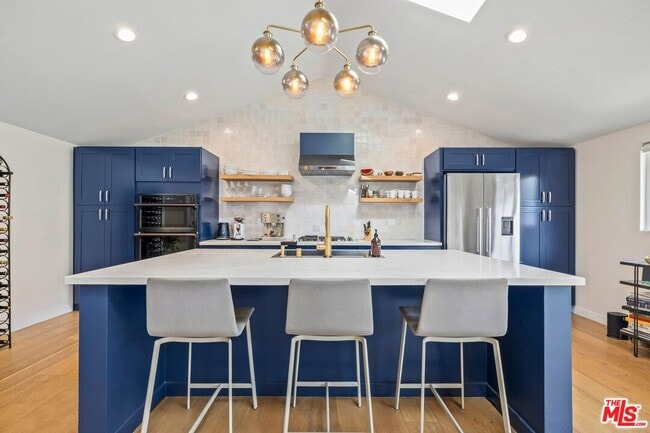 Photo - 9418 S 10th Ave