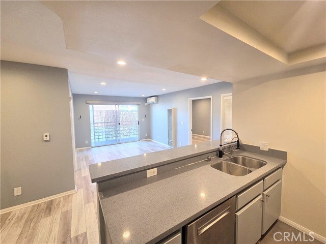 Photo - 327 Chestnut Ave