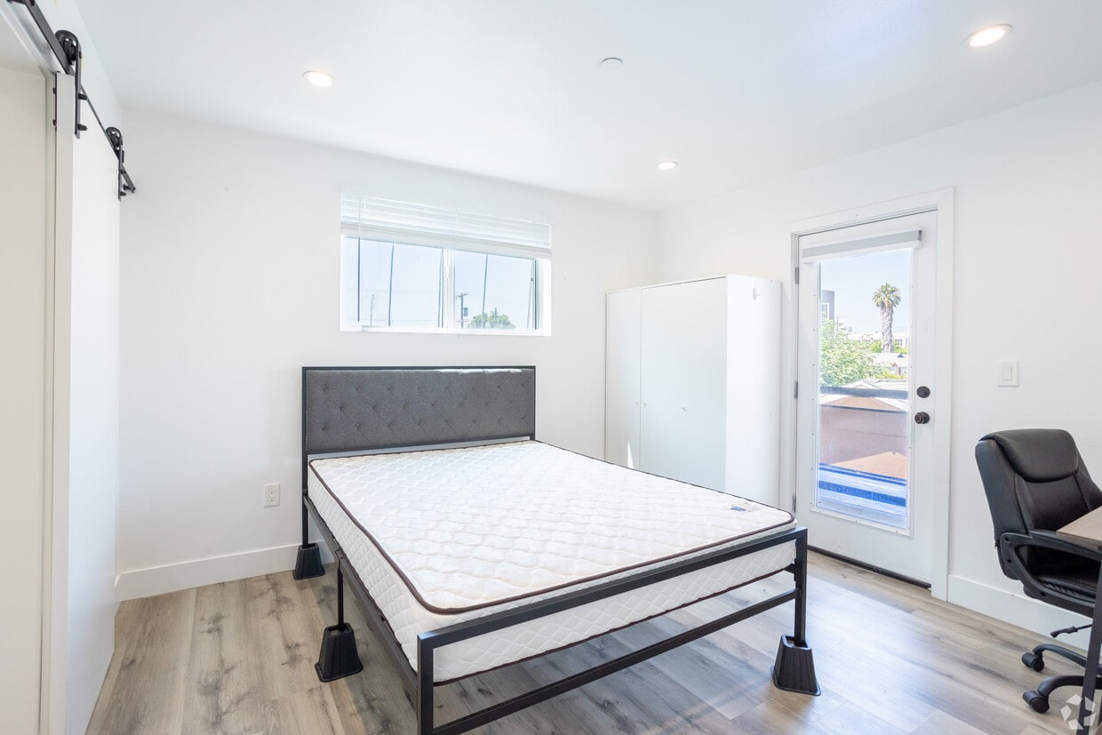 Floor Plan - Private Room at 1530 W 37th St