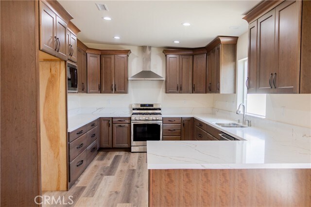 Photo - 536 Short St