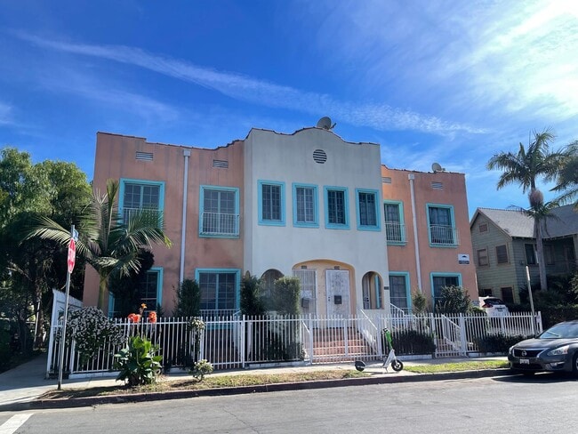 Building Photo - KENWOOD Unit 3002