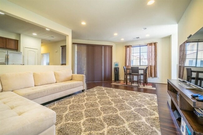 Photo - 1450 Santa Diana Rd Townhome