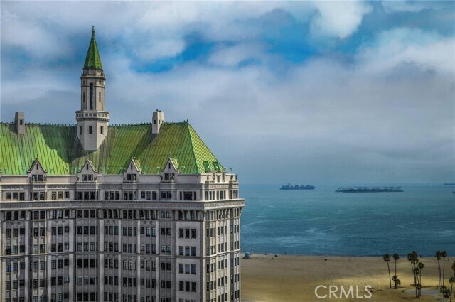 Building Photo - 800 E Ocean Blvd Unit 1404