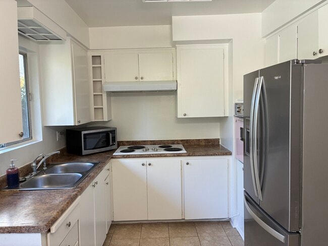 Photo - 21030 Donora Ave Unit 21030Donora Ave. B