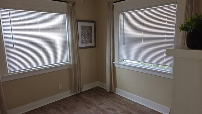 dining room - 7033 2nd Ave