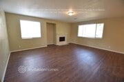 Photo - 41085 Chaco Canyon Rd House