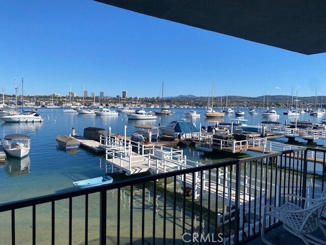 Photo - 1006 E Balboa Blvd