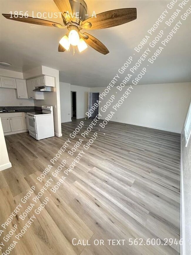 Building Photo - 1856 Locust Ave Unit A