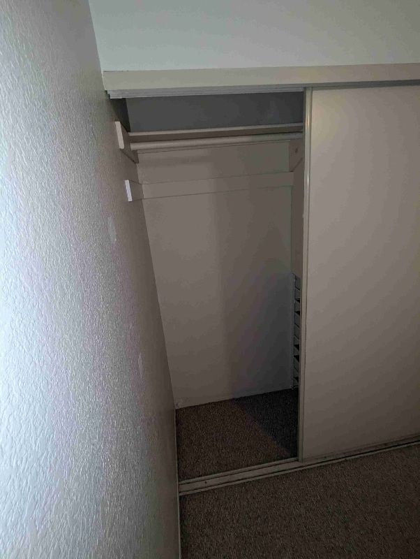 Photo - 1075 Madden Ave