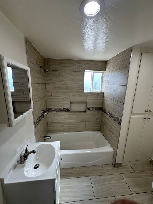 Photo - Darlington Homes Unit 6401.5LO