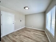 Photo - University Gardens Apartments