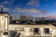 Photo - 953 Everett St