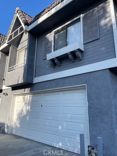 Photo - 2452 Oneida St