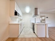 Photo - Parklane Apartments
