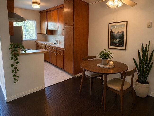 Photo - 3726 Keystone Ave Unit #9
