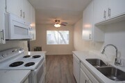 Photo - 6115 Whitsett Ave Apartment Unit 109