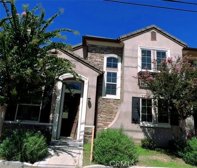 Building Photo - 5921 Alessandro Ave Rental