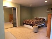 Photo - 200 S Palm Dr House