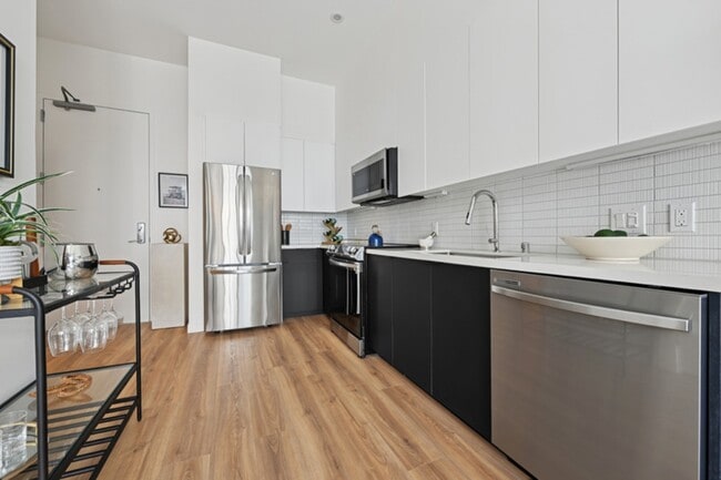 Photo - Evani 3223 Wilshire