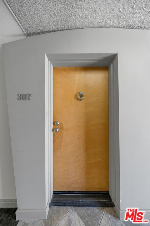 Photo - 2121 Beloit Ave Unit 307