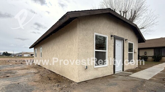 Photo - 20460 Rimrock Rd E