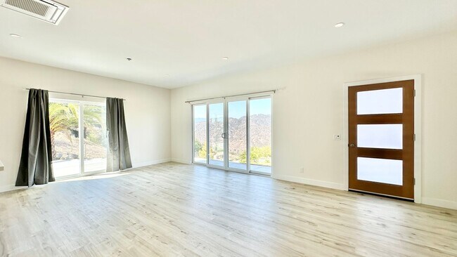 Photo - Beautiful Newer Custom-Construction ADU Guest Home on Private Property in Fallbrook & Lovely Neig...