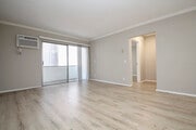 Photo - 320 S Clark Dr Apartments