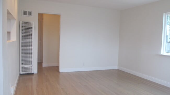 Photo - 1108 Tait St Unit C