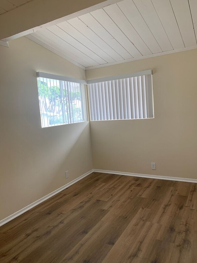 Photo - 2bd condo unit- for lease in Marvista $3000 Unit 10