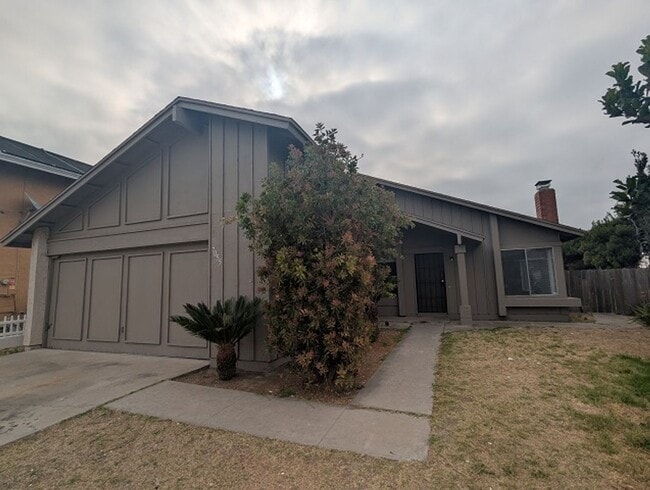 4 Bedroom, 2 Bath - Single Story Home in P... - 4 Bedroom, 2 Bath - Single Story Home in P...