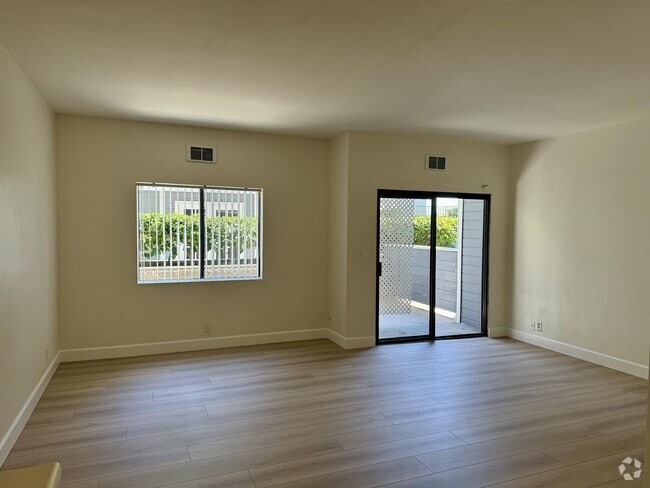 Building Photo - 3760 Florida St Rental