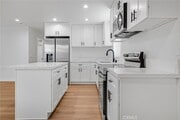 Photo - 16120 Haynes St