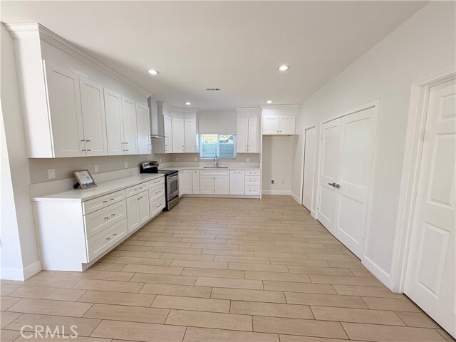 Photo - 125 N Orangewood St