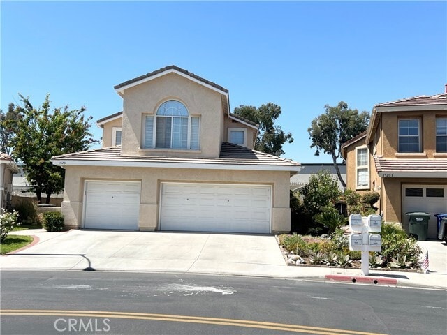 Photo - 15201 Riviera Ln House